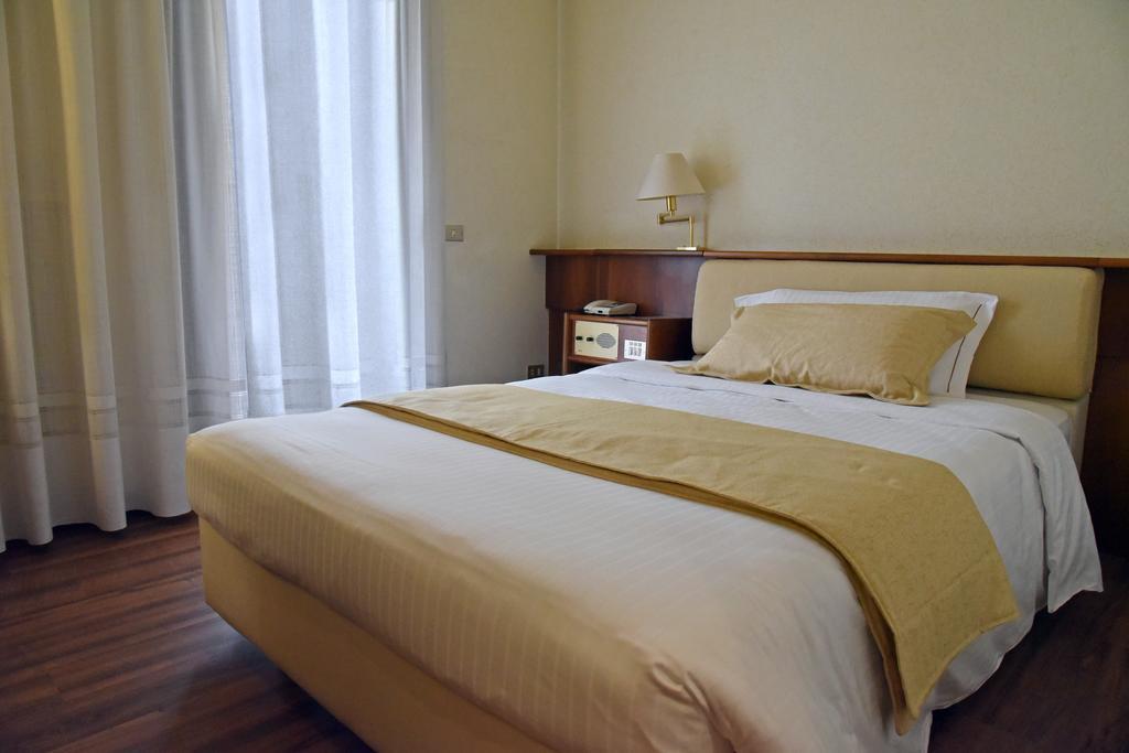 Hotel Bellavista Монтебеллуна Екстер'єр фото