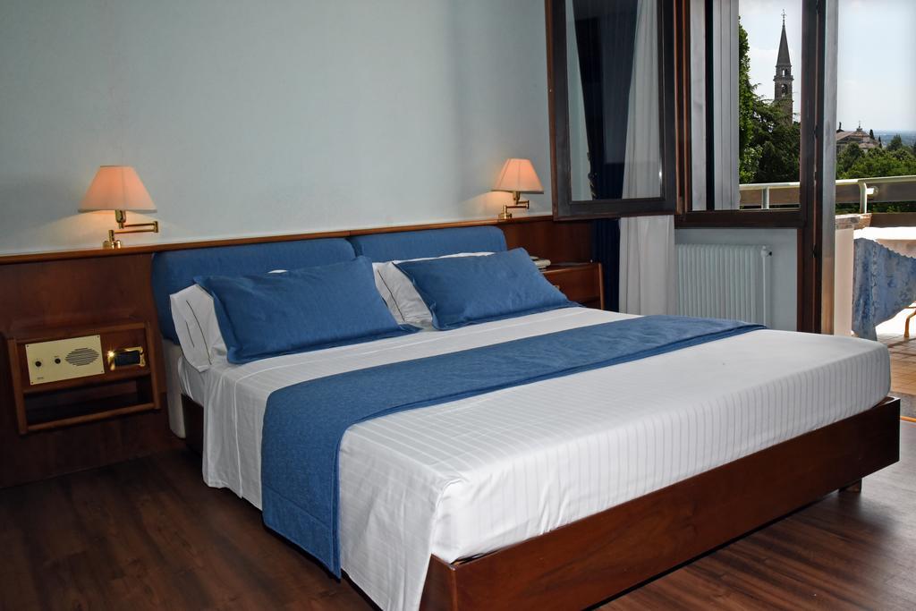 Hotel Bellavista Монтебеллуна Екстер'єр фото