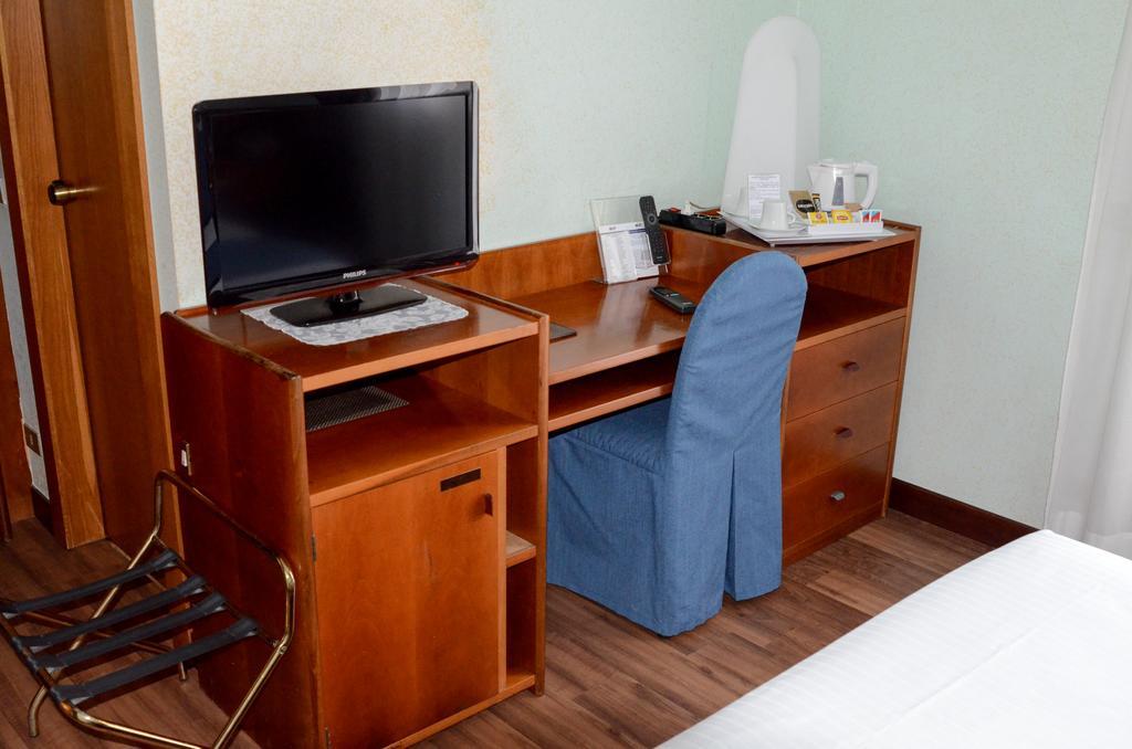 Hotel Bellavista Монтебеллуна Екстер'єр фото